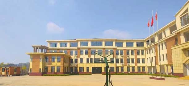 濟南汶源工商管理學校教學樓