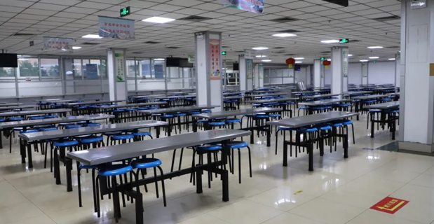 萬傑朝陽學校食堂