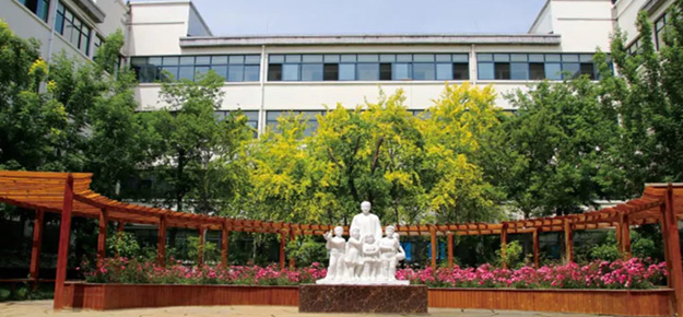 聊城展鑫學校校園