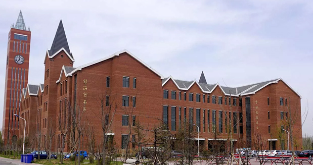 濟寧工業技師學院經貿係和自動化係教學樓