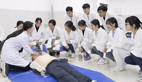 學院學生實訓