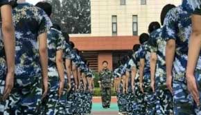 學生軍訓