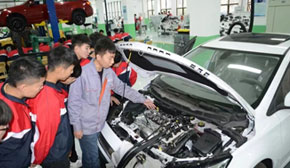 汽車檢測與維修專業實訓